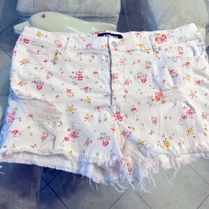 Express white shorts vintage high rise with flower pattern size 16